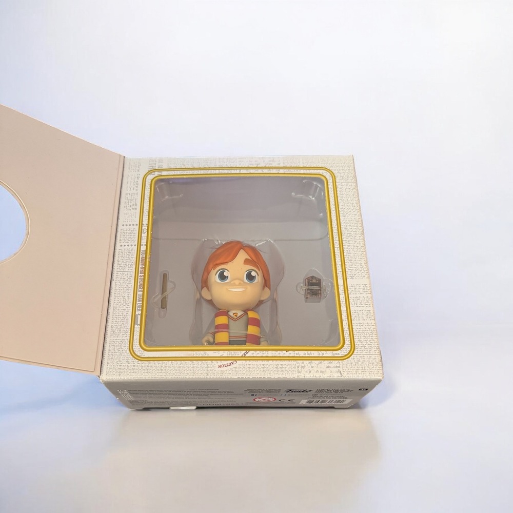Ron Weasley With Scarf, 5 Star Funko Pop - Picture 3 of 4